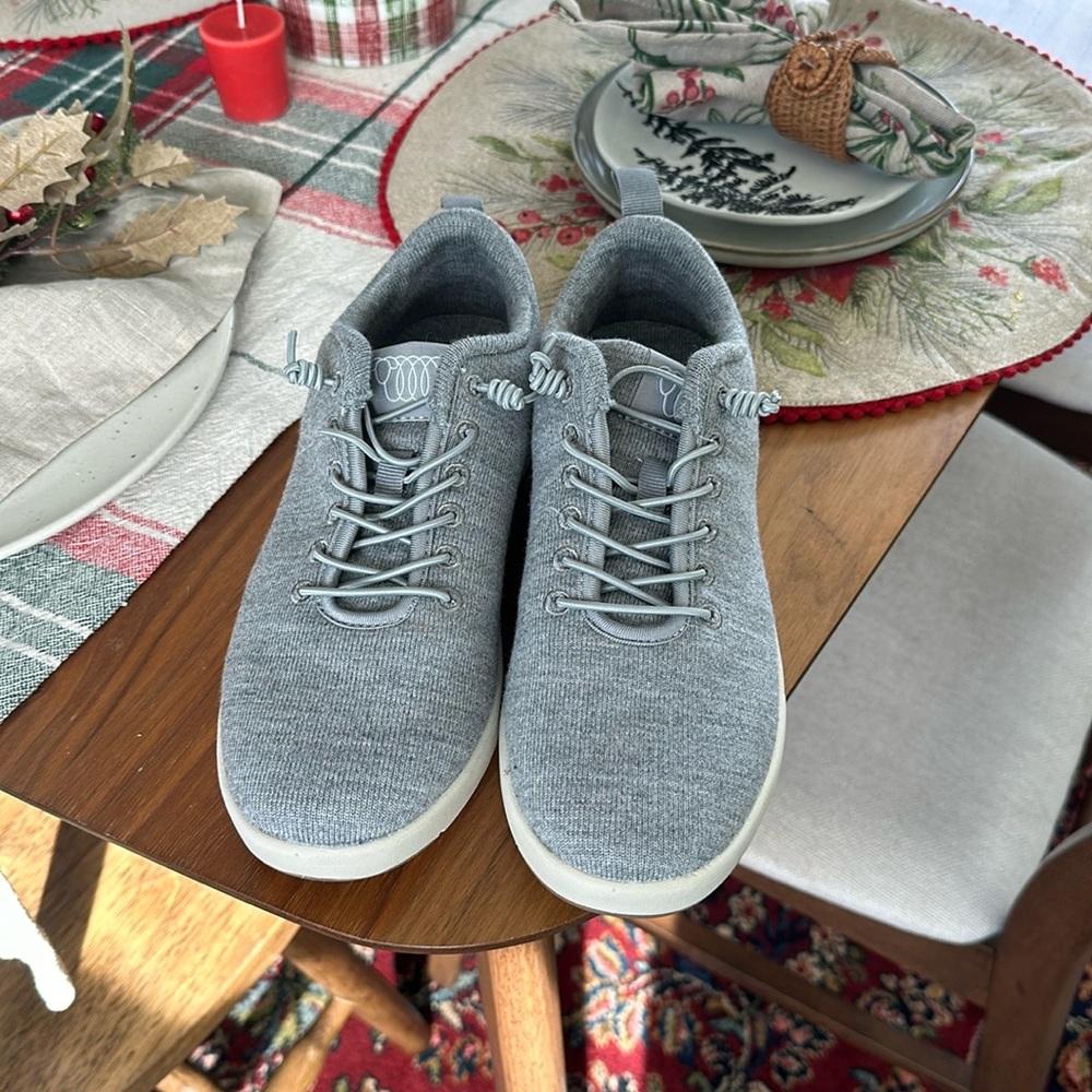 Brand new! Woolloomooloo Grey Trainers!